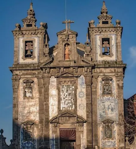 Unique And Lovely * Porto