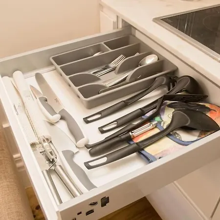 Unique And Lovely Apartamento