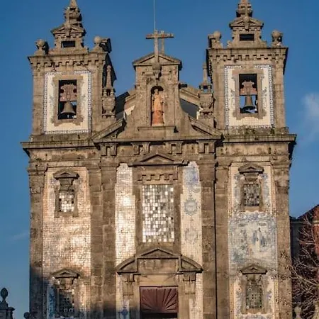 Unique And Lovely * Porto