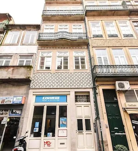 Unique And Lovely * Oporto