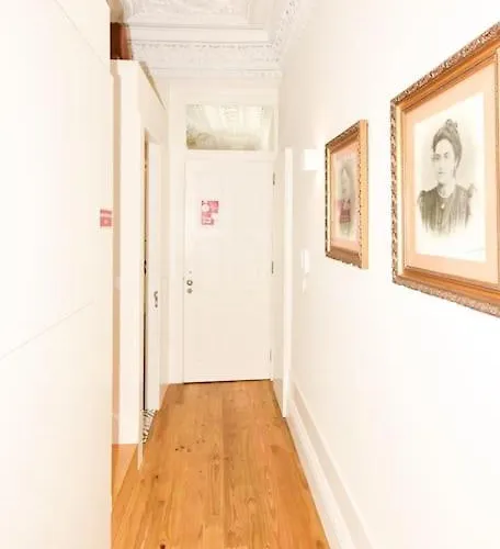 Unique And Lovely Appartement