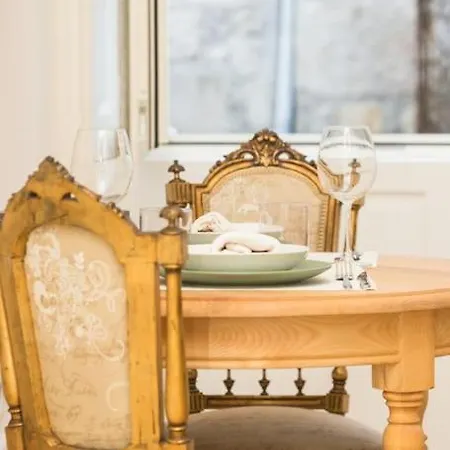 شقة Unique And Lovely